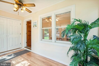 9414 Fairview Ave, Laurel, MD 20723 - photo 4