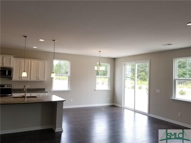 Kitchen with (10' 2