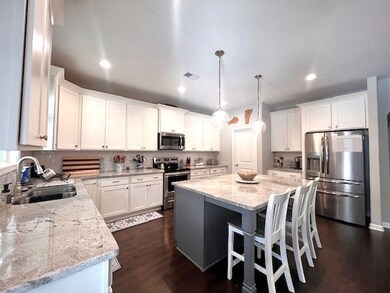 Open Kitchen with Large Island