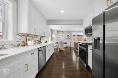 9133 Oak Park Ave, Morton Grove, IL 60053 - photo 3