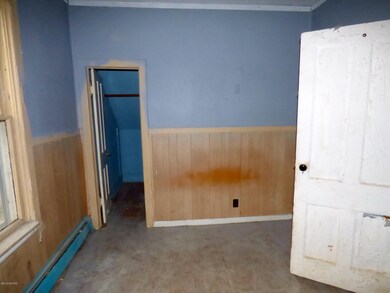 15 Ash St W, Three Oaks, MI 49128 - photo 7