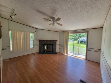 159 Dirt Bridge Rd, Topping, VA 23169 - photo 5