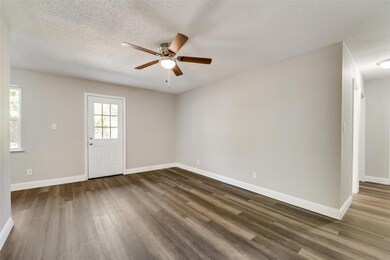 229 Victory St, Bonham, TX 75418 - photo 5