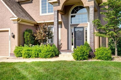 4424 SW Admiral Byrd Dr, Lees Summit, MO 64082 - photo 5