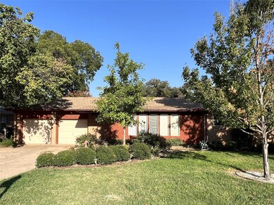 1032 Reed St, Hurst, TX 76053 - photo 2