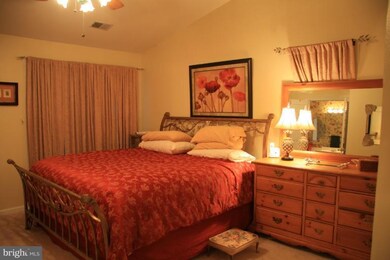 18101 Stags Leap Terrace, Germantown, MD 20874 - photo 2