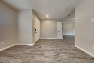 28722 Stapleford St, Spring, TX 77386 - photo 7