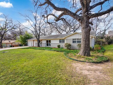 5145 Jennings Dr, North Richland Hills, TX 76180 - photo 2