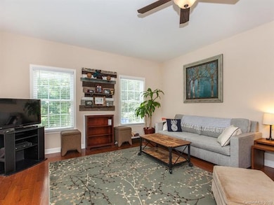 259 Brooklyn Rd, Asheville, NC 28803 - photo 7