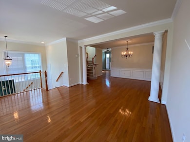 16446 Steerage Cir, Woodbridge, VA 22191 - photo 3