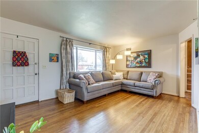 5121 N Roff Ave, Oklahoma City, OK 73112 - photo 4