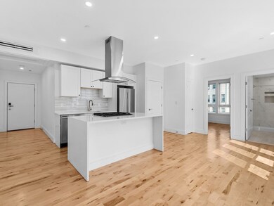 178 Washington Ave unit 205, Chelsea, MA 02150 - photo 2