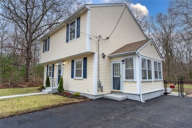 81 Whipple Rd, Smithfield, RI 02917 - photo 4