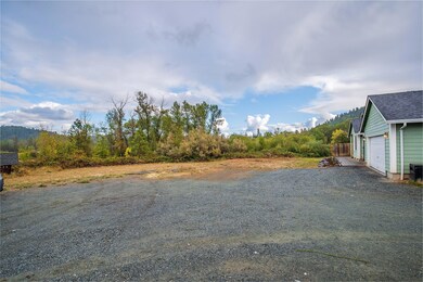 682PickettCreekRd-037