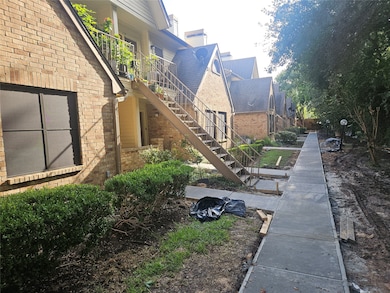 bran new sidewalk under construction
