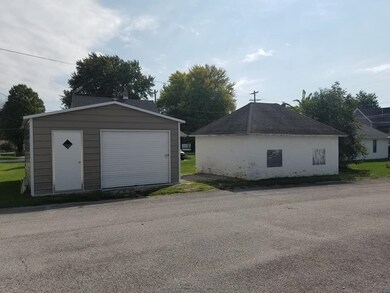 464 S High St, Roanoke, IN 46783 - photo 5
