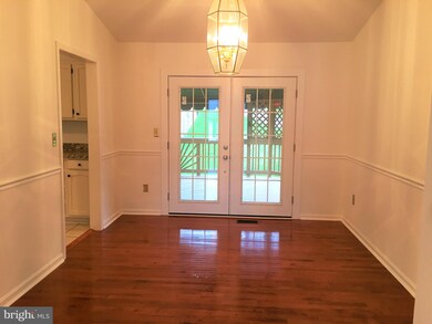 3 Hinesleigh Ct, Parkville, MD 21234 - photo 6