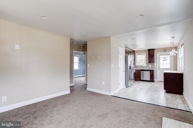 541 W Woodlynn Rd, Essex, MD 21221 - photo 7