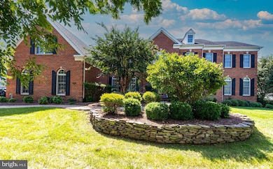 5331 Chaffins Farm Ct, Haymarket, VA 20169 - photo 4