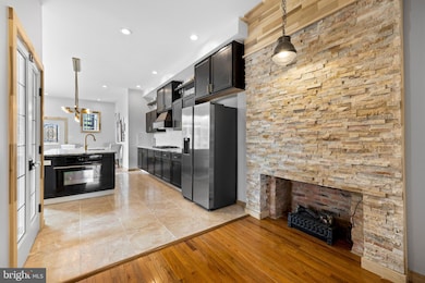 1406 N Broadway, Baltimore, MD 21213 - photo 6