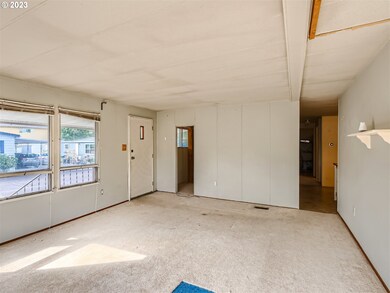 4400 SE Roethe Rd unit 35, Portland, OR 97267 - photo 6