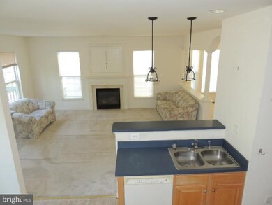 16627 Telescope Ln, Dumfries, VA 22026 - photo 4