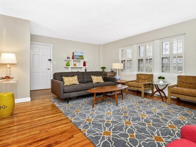 7 Hammond Pond Pkwy unit 2, Chestnut Hill, MA 02467 - photo 3