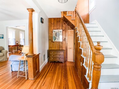 15 Bruce St, Schenectady, NY 12302 - photo 2