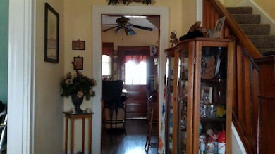 320 W Seminary St, Owenton, KY 40359 - photo 3