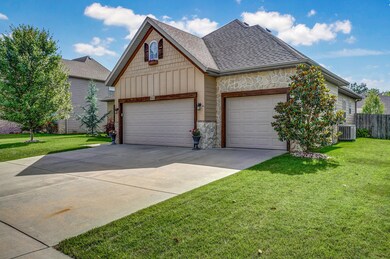 3513 N Ledgestone Dr-3