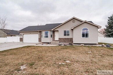 3237 John Adams Pkwy, Ammon, ID 83406 - photo 4