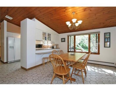 119 River Heights Dr, Wakefield, RI 02879 - photo 4