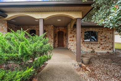 1705 Valencia Dr N, Kerrville, TX 78028 - photo 6