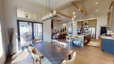 Casual Dining Area