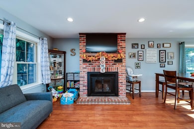 118 Octagon Ave, Reading, PA 19608 - photo 5