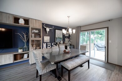 725 Huntington Ct, Algonquin, IL 60102 - photo 7