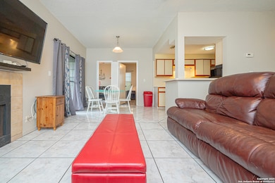 210 Oak Bay St unit 403, Rockport, TX 78382 - photo 4