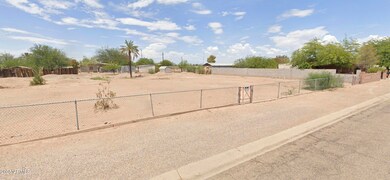 212 10th Eloy 4