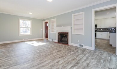 11 Jennifer Rd, Schenectady, NY 12302 - photo 5