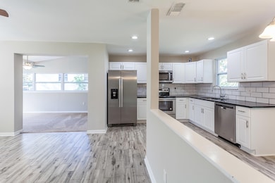 6803 Tango Ln N, Jacksonville, FL 32210 - photo 3