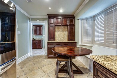 300 Circleview Dr S, Hurst, TX 76054 - photo 7