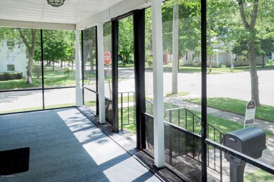 117 E Plainwell St Plainwell-104