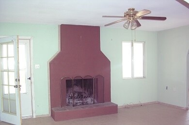 1825 Crescent Dr, Alamogordo, NM 88310 - photo 2