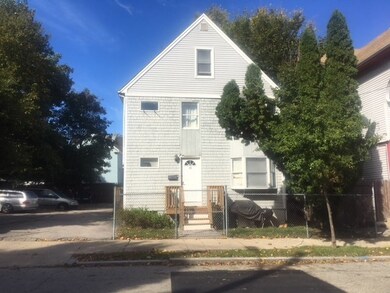 113 Congress Ave, Providence, RI 02907 - photo 2
