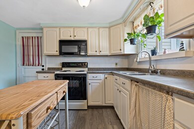 33 Fawn Rd, Somerset, MA 02726 - photo 4