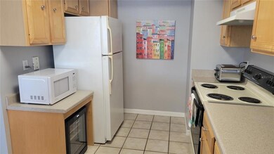 3005 Chianti Ct unit 101, Sarasota, FL 34237 - photo 4