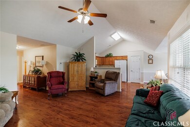 659 Majesty Crossing, Winder, GA 30680 - photo 4