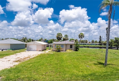 1899 Riverside Dr, Englewood, FL 34223 - photo 2