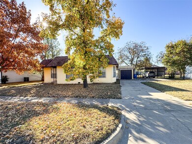 1403 Liggett St, Cisco, TX 76437 - photo 2