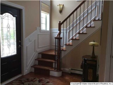 158 Manhattan St, Staten Island, NY 10307 - photo 2